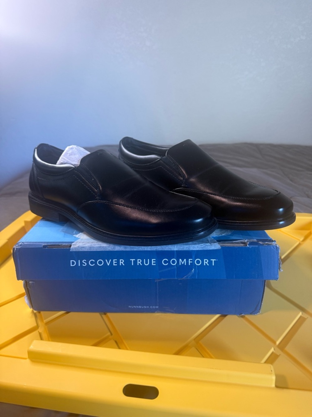 Nunn Bush Black Leather Slip-On Dress Shoes